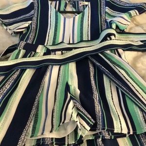 Poppies and Roses girls size 8 short dress jumper